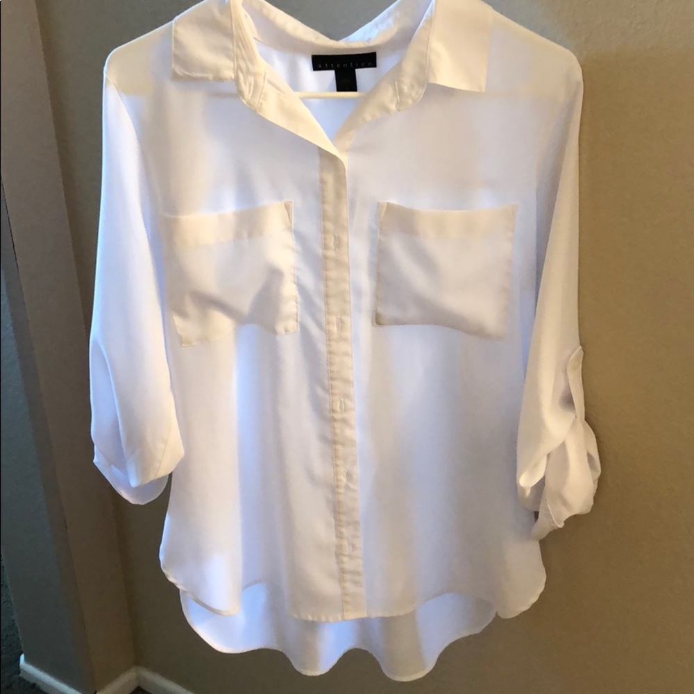 Women’s White Blouse Size Medium